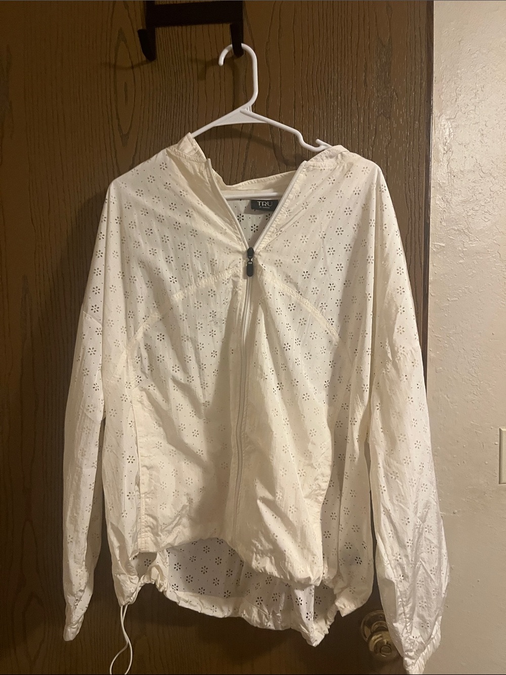 torrid White Eyelet Zip-Up Hooded Jacket